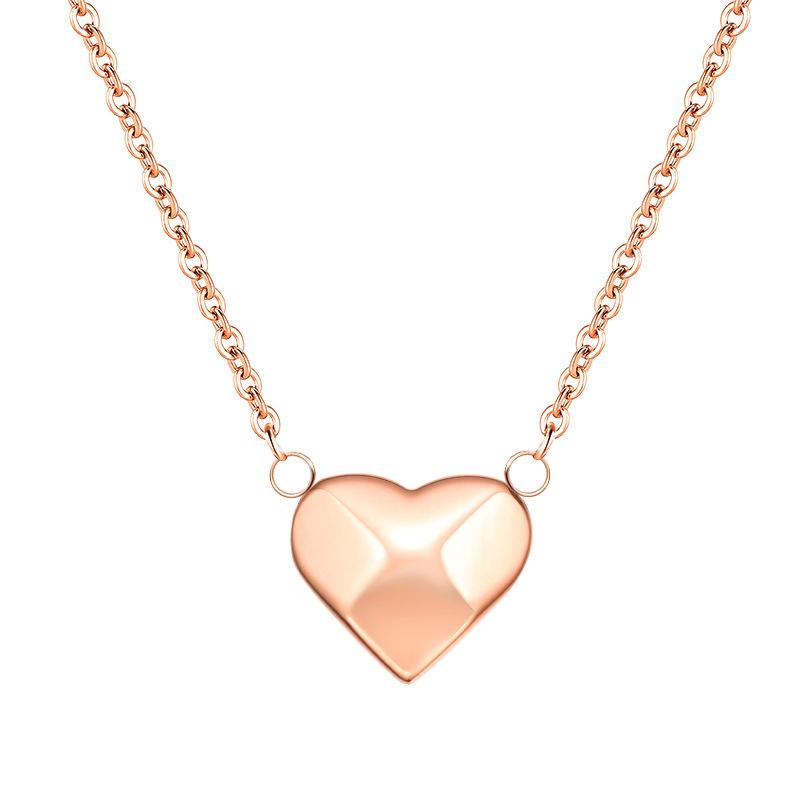 2024 New Glossy Electroplated Heart Clavicle Link Chain Women's Copper Necklace Resin Peach Heart Pendant Sporty Style