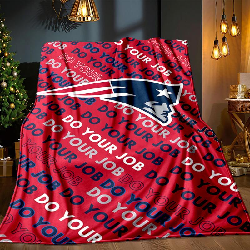 Patriots Team Spirit Blanket Outdoor Flannel Blanket for Camping, Hiking, Garden Parties, Picnic Essentials,gift for family and friends