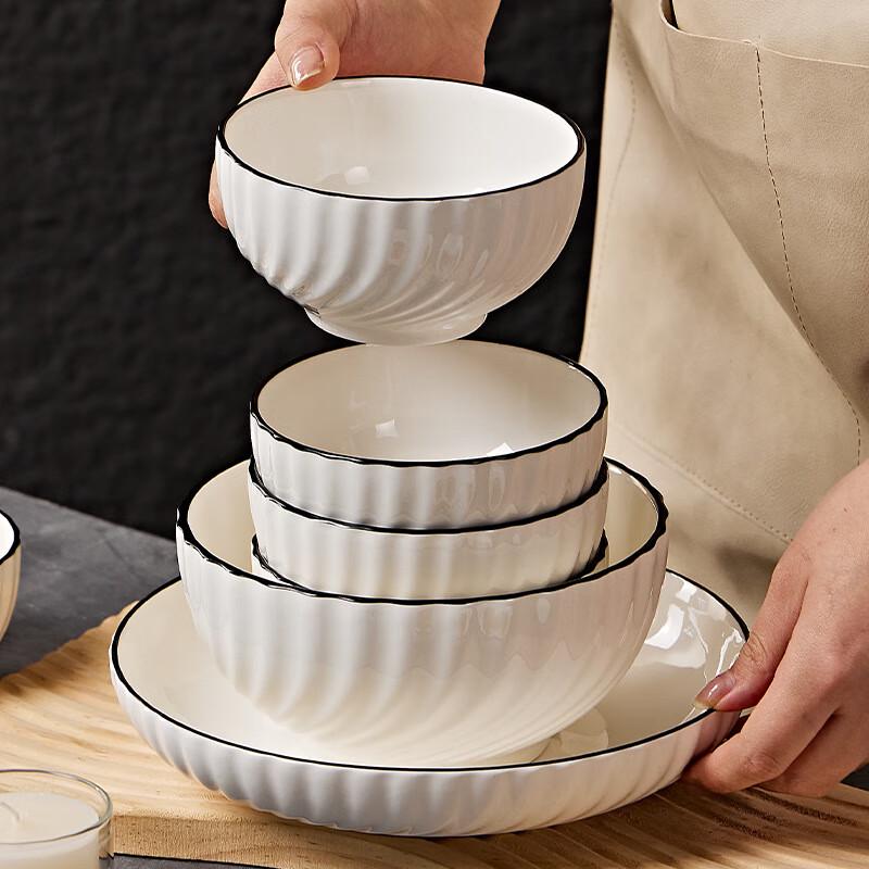 Набор глубоких тарелок в японском стиле ZISIZ