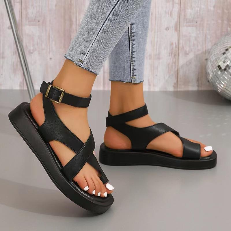 Европейские и американские повседневные сандалии на толстой подошве 2024 года, летние новые простые женские сандалии с большим носком и увеличенным ростом