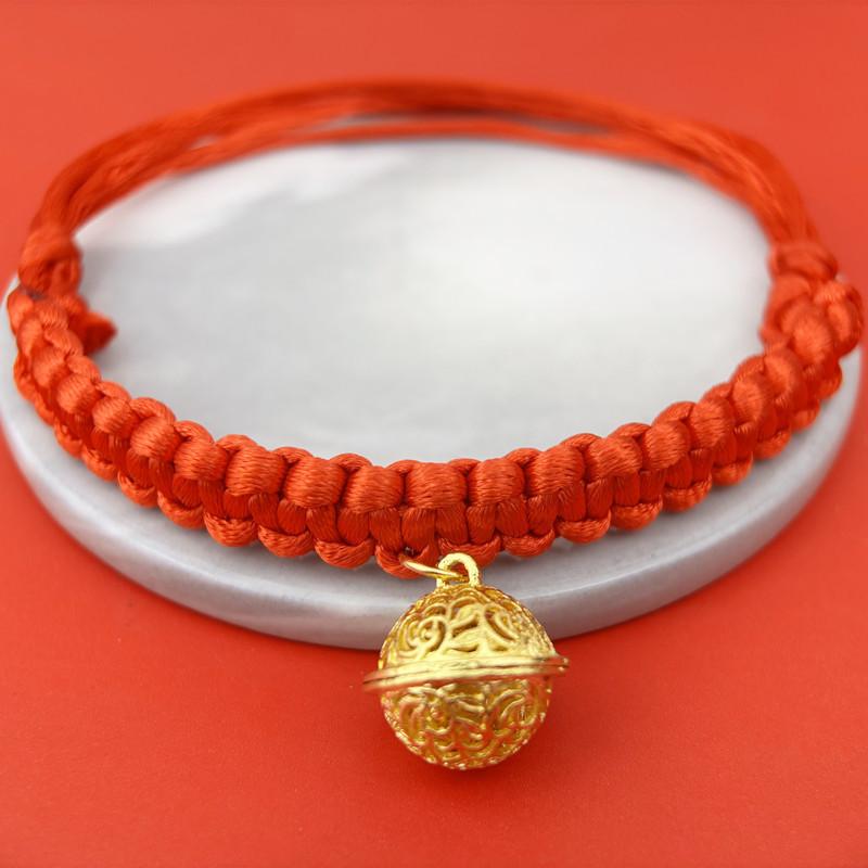 Traditional Chinese-style pet collar with a lucky red string and bell, a festive pet neck accessory for cats and dogs during the Spring Festival