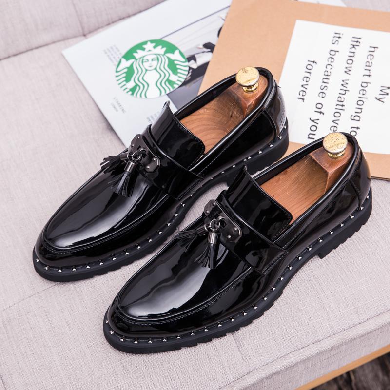 Men's Shoes Leather Fashion Men Loafers Shoes Summer Breathable Vintage Tassel Men Slip On Outdoor Shoes Mocassins Homme L5
