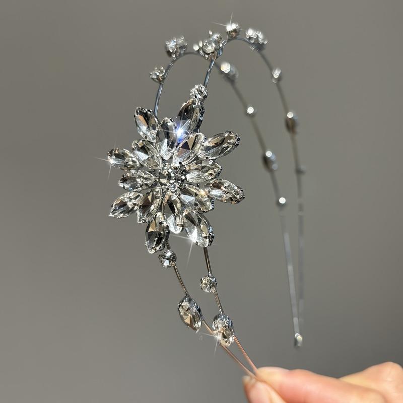 1 шт. Изящный обруч для волос со снежинкой из страз, свадебный головной убор для банкета, аксессуары для волос в стиле легкой роскоши для повседневных свиданий