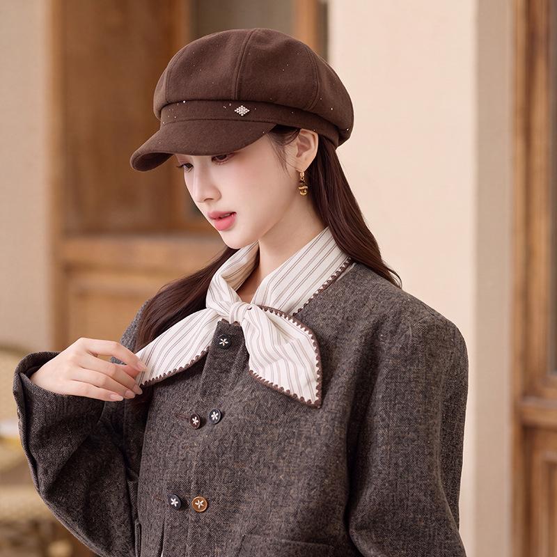 Autumn and winter solid color retro British style cap women's fashion simple casual versatile temperament octagonal hat
