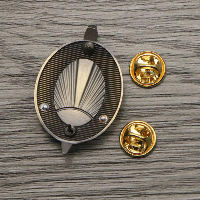 Медаль СССР Медаль МВД «За выдающиеся заслуги» Медаль КГБ Знак Российского Двуглавого Орла