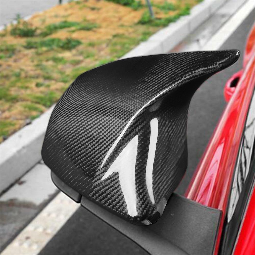 Накладки на боковые зеркала из углеродного волокна для Ford Mustang с LED поворотниками 2015-17