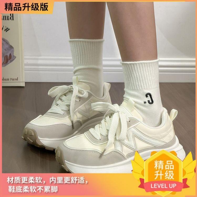 Спортивная обувь в иностранном стиле женская 2025 весна и осень новая универсальная супермягкая легкая на низком каблуке повседневная обувь для папы ins тренд