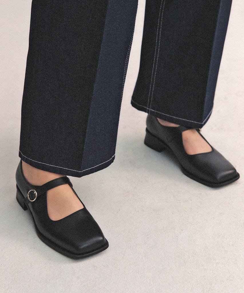 D Good Real Love Story Mary Jane Flat Fd067