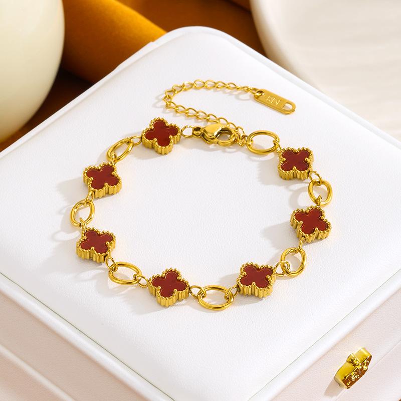 18K Titanium Steel Four-leaf Clover Bracelet Korean Version of Bohemian Temperament Titanium Steel, Vacuum Plating Does Not Fade Hand Jewelry
