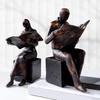 Читающая фигурка смола подставка для книг декор коллекционная скульптура читателя книги настольное украшение для полок кабинета стола гостиной