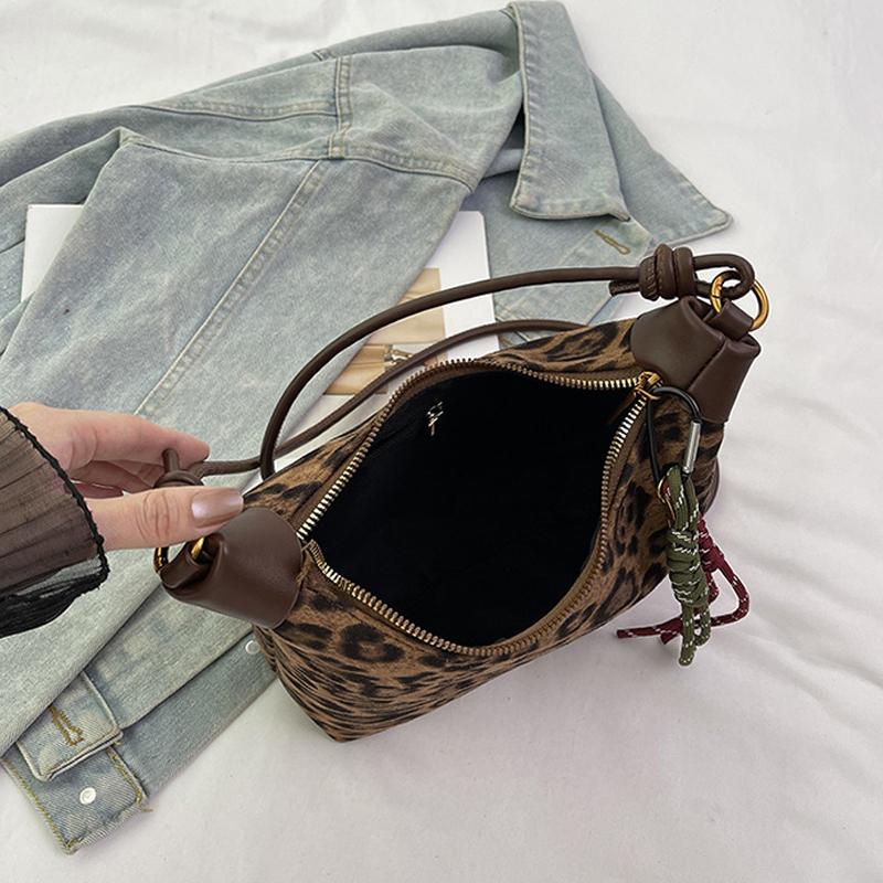 Вместительная замшевая сумка на молнии через плечо, однотонная, модная, трендовая сумка-тоут, мягкая строчка, простая подвеска, сумочка ARI