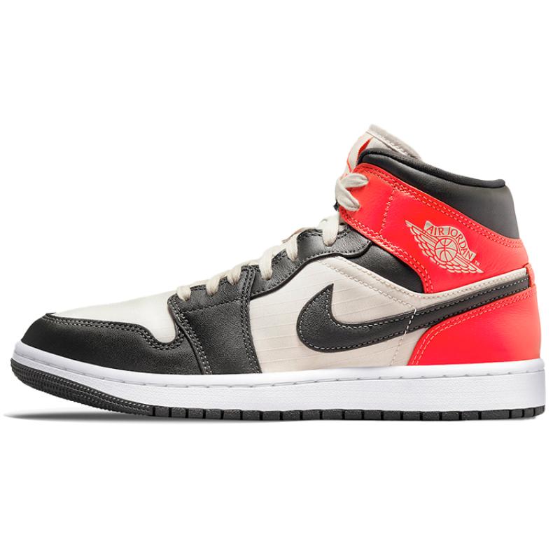 Jordan 1 Средний Новостной Светлый Орехово-Коричневый Женский Jordan DQ6078-100