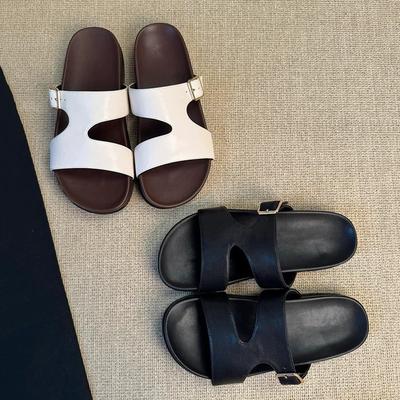 Женская обувь – Сандалии