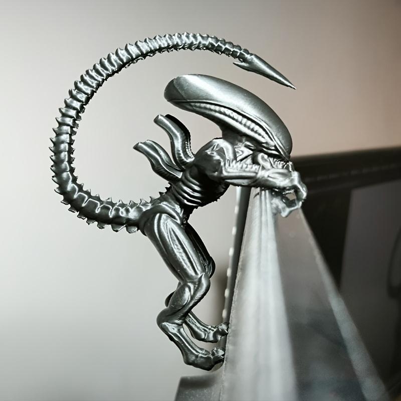 2-Piece Set of Alien Movie Character Models, a Super Cool Desktop Ornament, 3D Printed Decorative Statue, Home Office Decoration, an Alien-Shaped