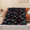 1pc Hello Kitty, Pattern, BlackDigital Print Fleece Blanket - Contemporary Style, Suitable for All Seasons, Perfect for Home, Travel, or Cam