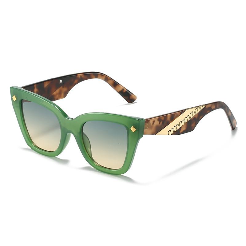 New sunglasses, European and American retro cat eye sunglasses for women, fashionable large-frame sunglasses are directly supplied.