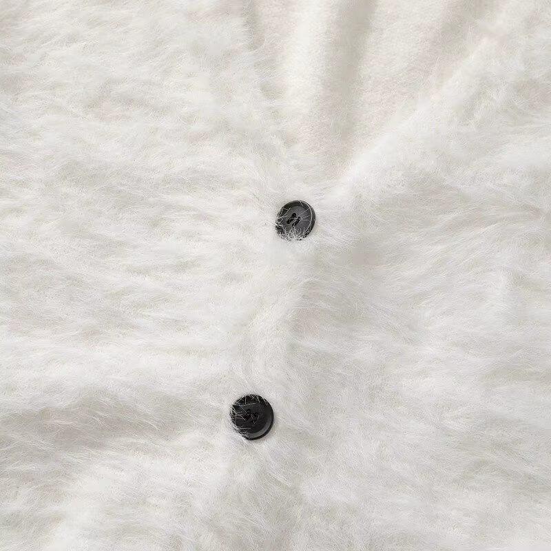 Мужской ретро кардиган-свитер с V-образным вырезом Осень/Зима 2025 - Повседневная вязаная верхняя одежда однотонная с расслабленной атмосферой.