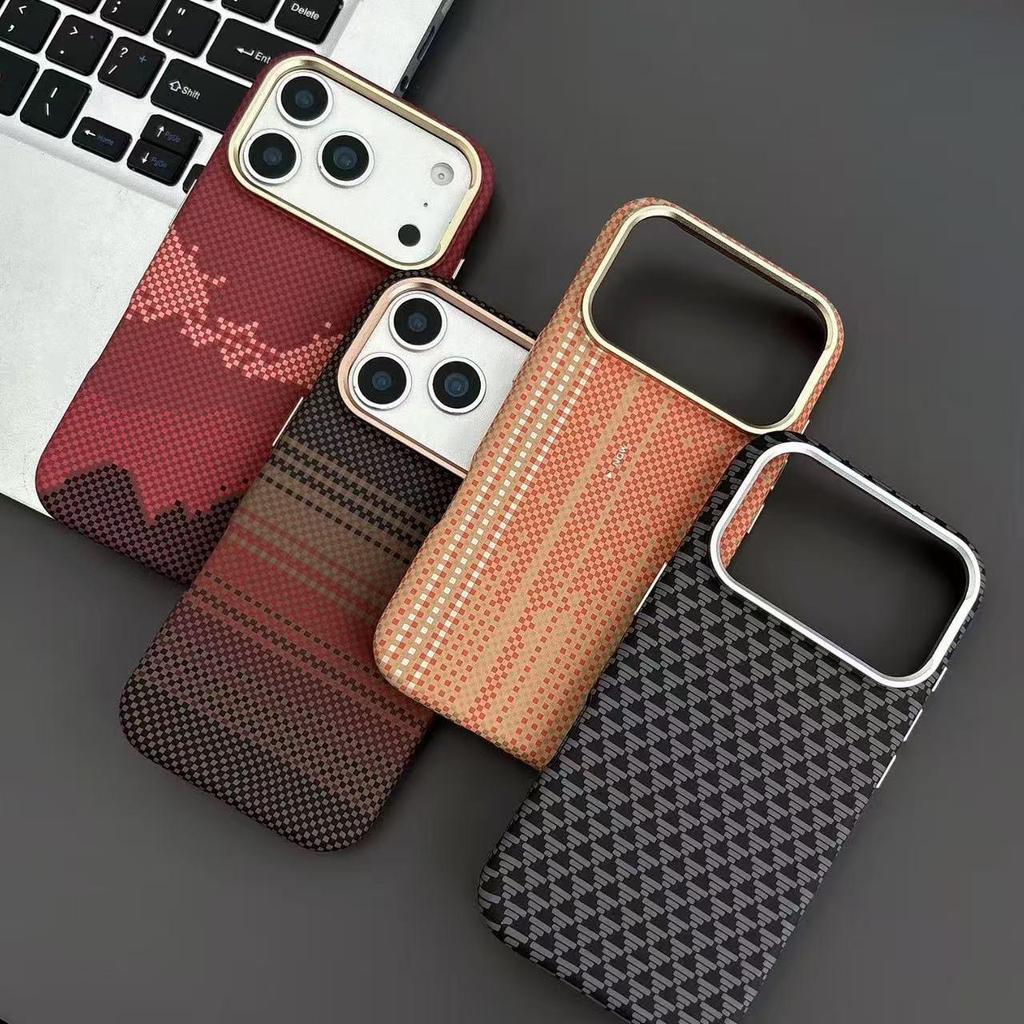 Магнитный чехол Kevlar «Закат и Восход Луны» для iPhone 17 Pro Max - Защита от падений, Креативный дизайн, Совместим с Apple 16