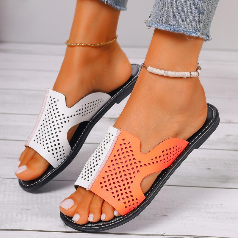 2024 Тапочки Летняя обувь для женщин Роскошные сандалии Дизайнерские шлепанцы Женские пляжные сандалии на плоской подошве Женские повседневные кроссовки для отдыха на открытом воздухе