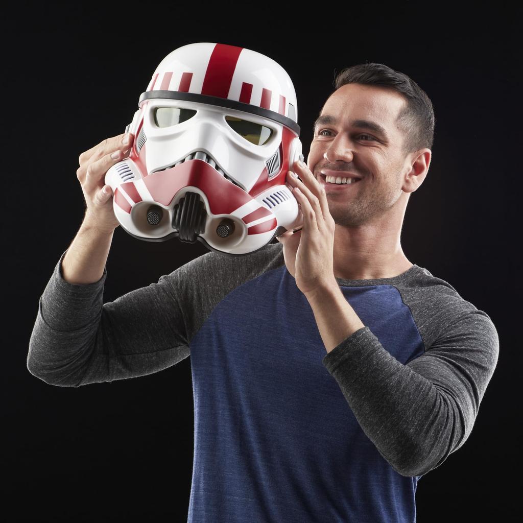 Hasbro Star Wars STAR WARS Black Series Star Wars Battlefront II Imperial Shock Trooper Премиум Электронный Шлем E2817 Оригинальный Продукт