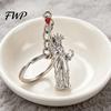 Scratch-resistant Keychain Pendant Statue of Liberty Design Lightweight Zinc Alloy Golden Charm with Lobster Clasp New York Landmark Accessory