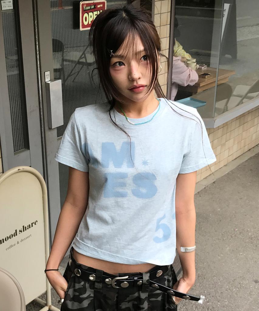 AMES-WORLDWIDE Футболка с принтом 52 Typo Tee Синяя