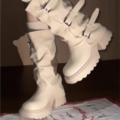 Осень Зима 2025 Новые ботинки до середины голени на платформе и блочном каблуке, женские, с круглым носком, металлической пряжкой, платформой, ремнем с пряжкой, на высоком каблуке