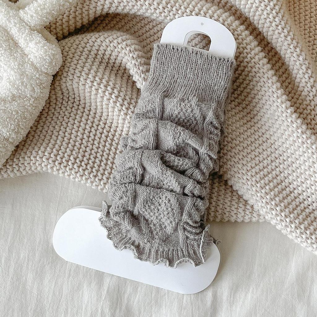 Dark Grey Cable Knit Leg Warmers: Cozy Autumn/Winter Scrunch Socks for Women with Loafers - Solid Color Calf Socks