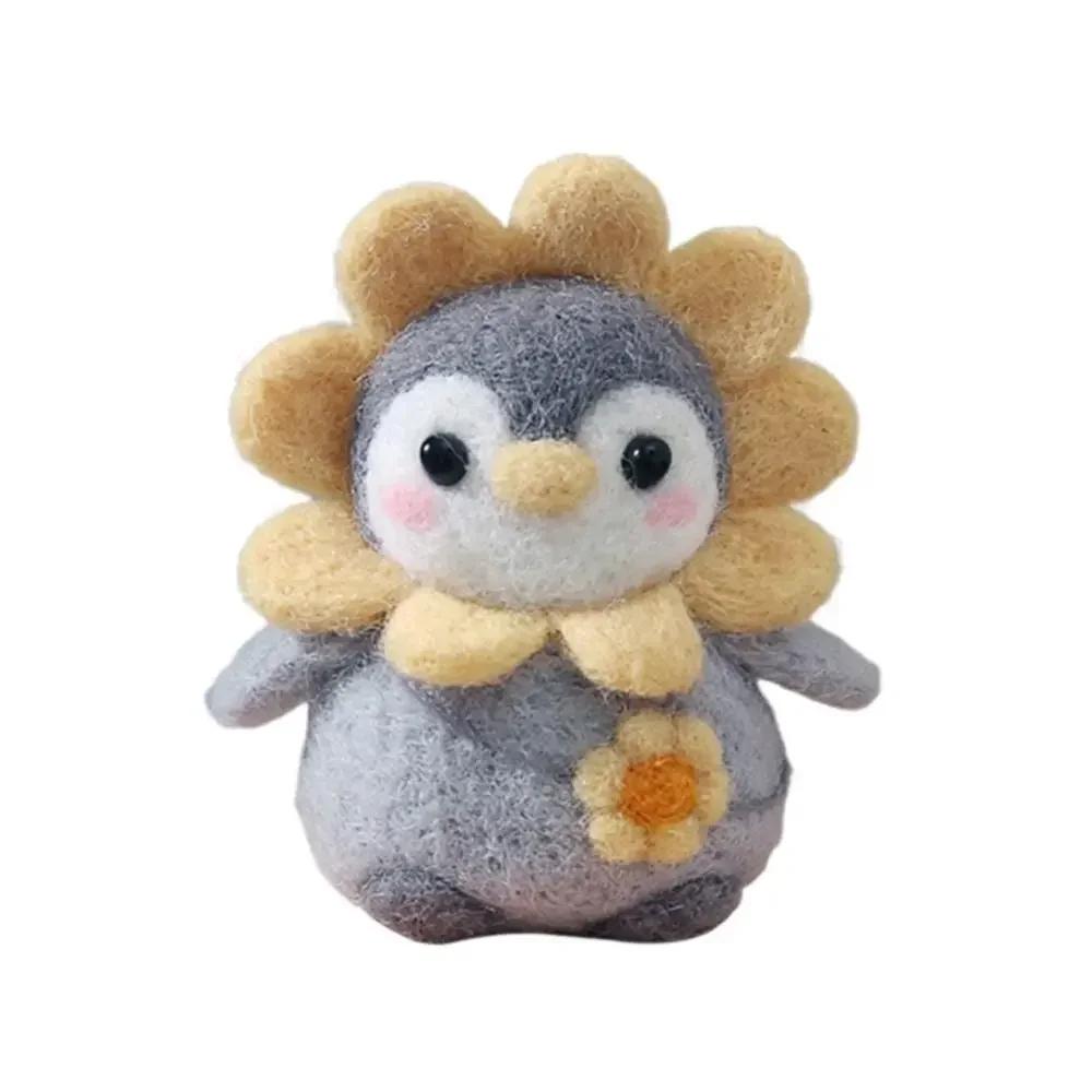 Animal Wool Felting Needle Felting Kit DIY Wool Felt Materials Set Handmade Material Kit for Kids and Beginners