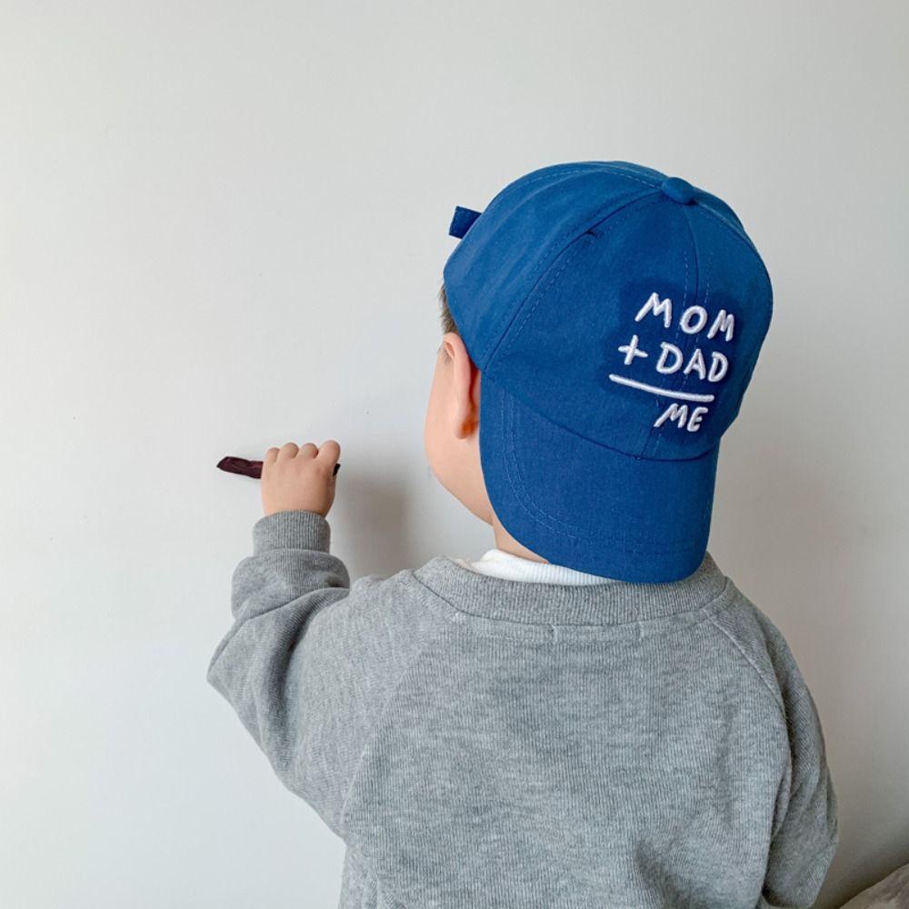 Adjustable Children's Cap MOM+DAD=ME Sunscreen Hats Embroidery Baseball Caps  For Boys Girls