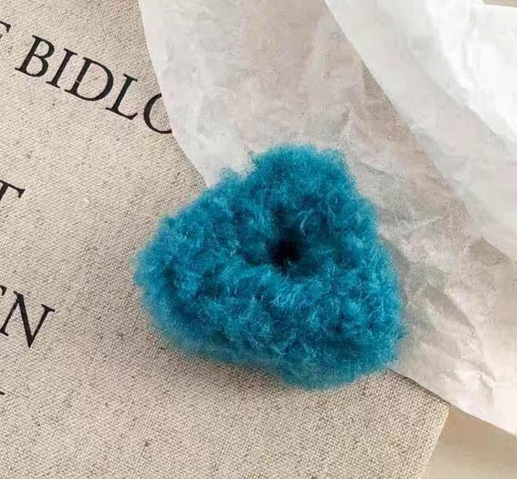 Заколка для волос «кошачье ухо» из овечьей шерсти: Милая осенне-зимняя принцесса-заколка для челки на бок