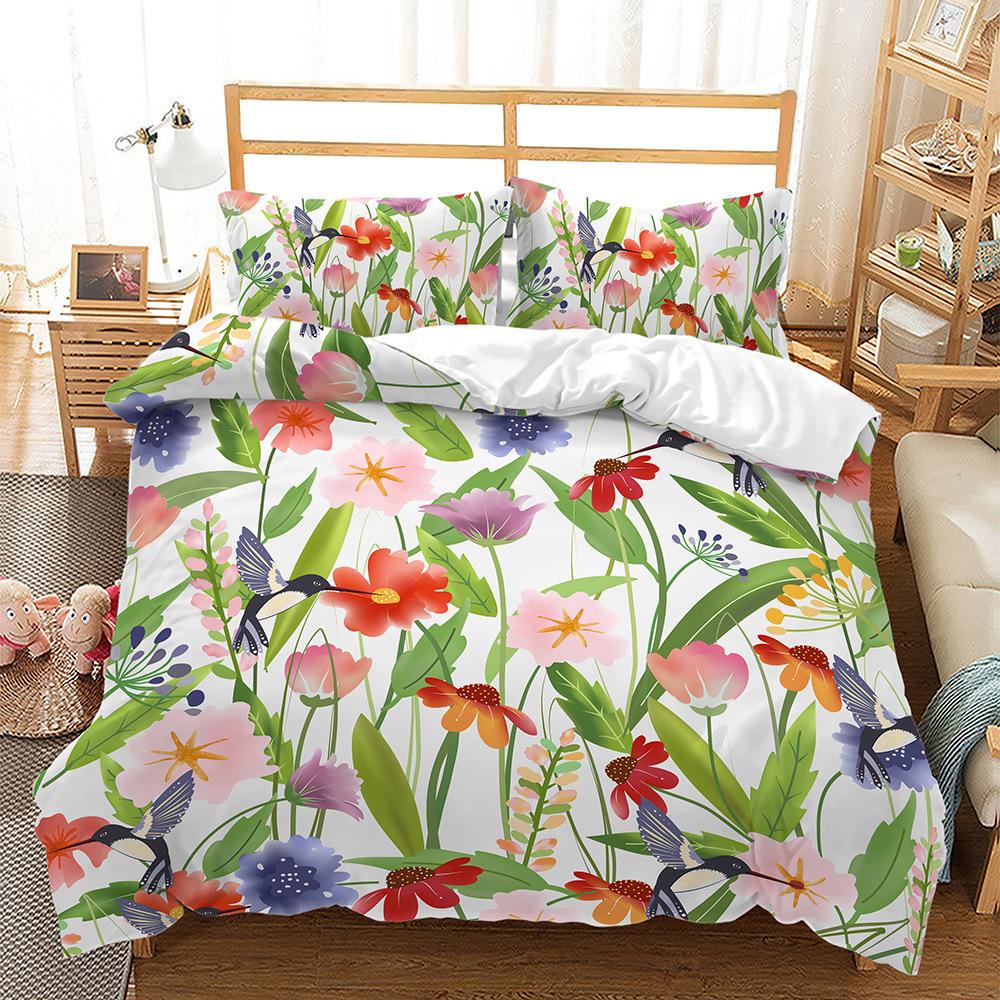 Комплект постельного белья Home Textile: трехсекционное одеяло с цветочным принтом и цифровой печатью.