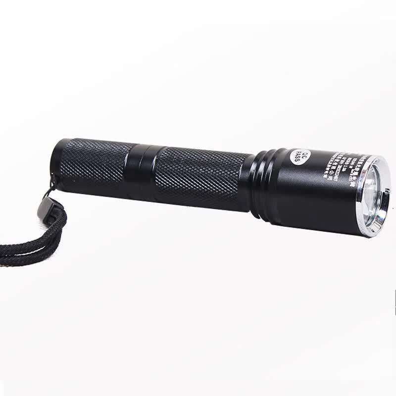 Guotaixingda BJQ6012 Rechargeable Heavy-Duty LED Flashlight