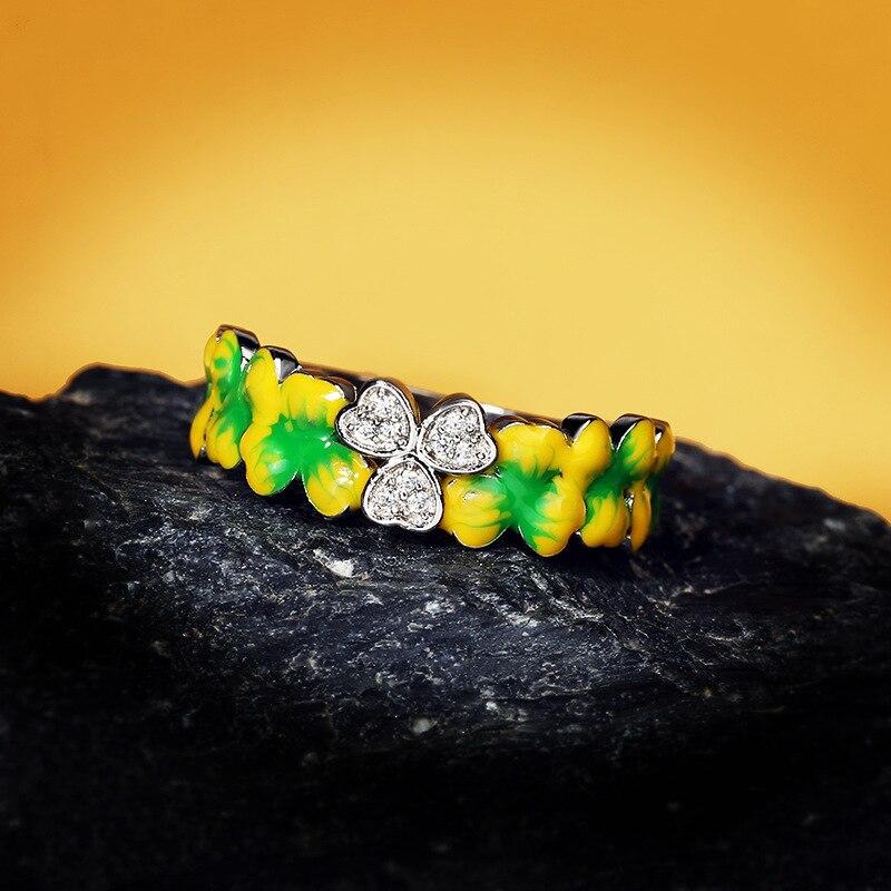 Fresh and Fresh Forest Handmade Enamel Ring for Women Flower Clover Ring Elegant Ladies Jewelry Epoxy Enamel Ladies Jewelry