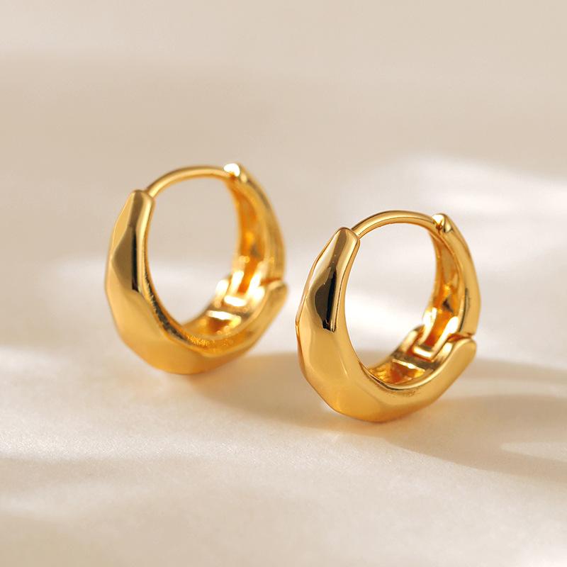Classic Oval Simple Gold Plated Earrings For Women Vintage Commuter Style