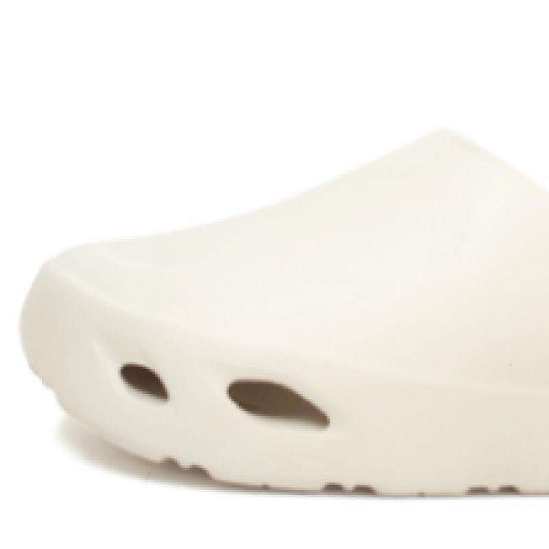 New Balance Новые тапочки Val EnClog 2 Clog цвета слоновой кости бежевого цвета Sd5501iv2