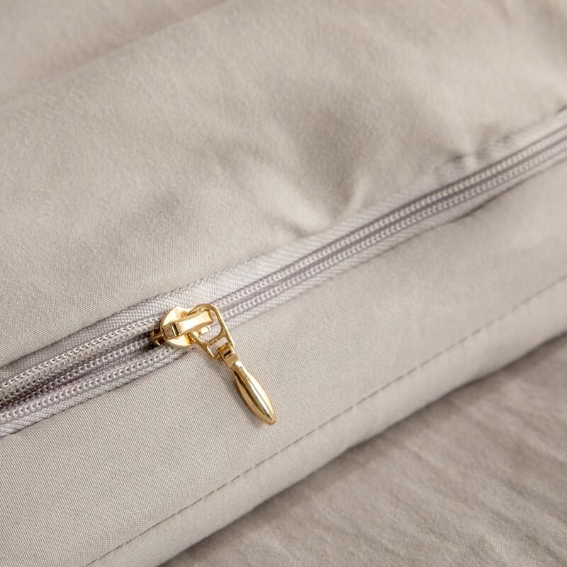 Всесезонное акриловое одеяло Muji