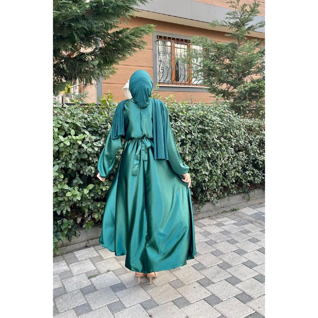 Атласное вечернее платье с эластичным поясом и поясом, темно-синее