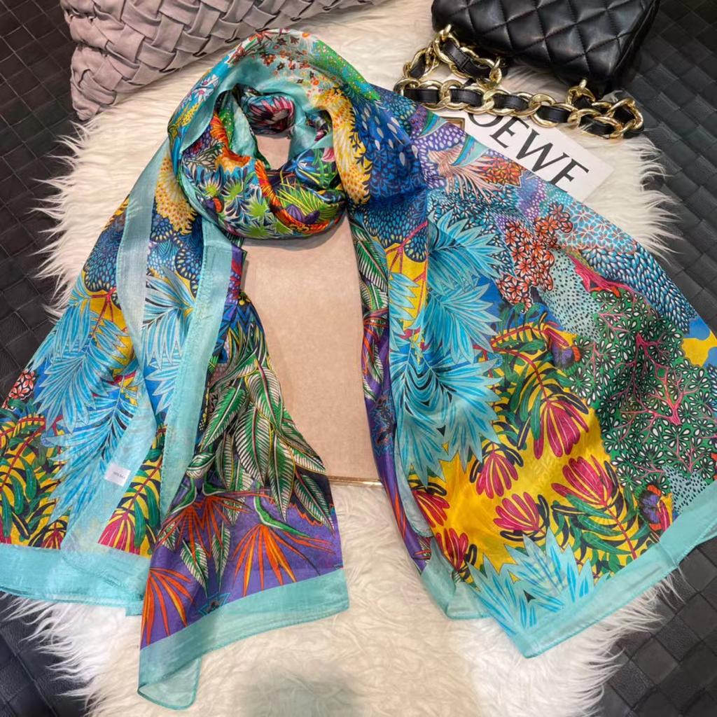 Белый 100% Шелковый Шарф Женские Шарфы Bufandas Летние Пляжные Шали Foulard Осень Зима Цветочный Дизайн Длинные Шарфы на Шею Хиджабы