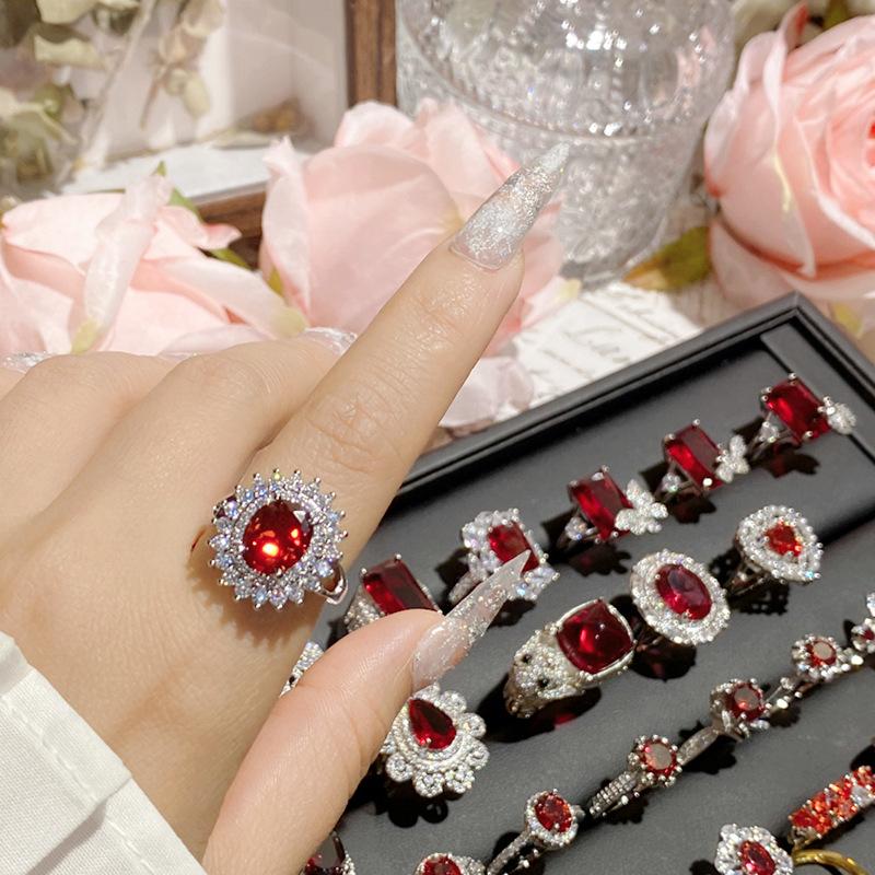 Luxury Colored Gemstone S925 Sterling Silver Silver Plated Inlaid Ring Ladies Medieval Design Noble Zircon Evening Banquet