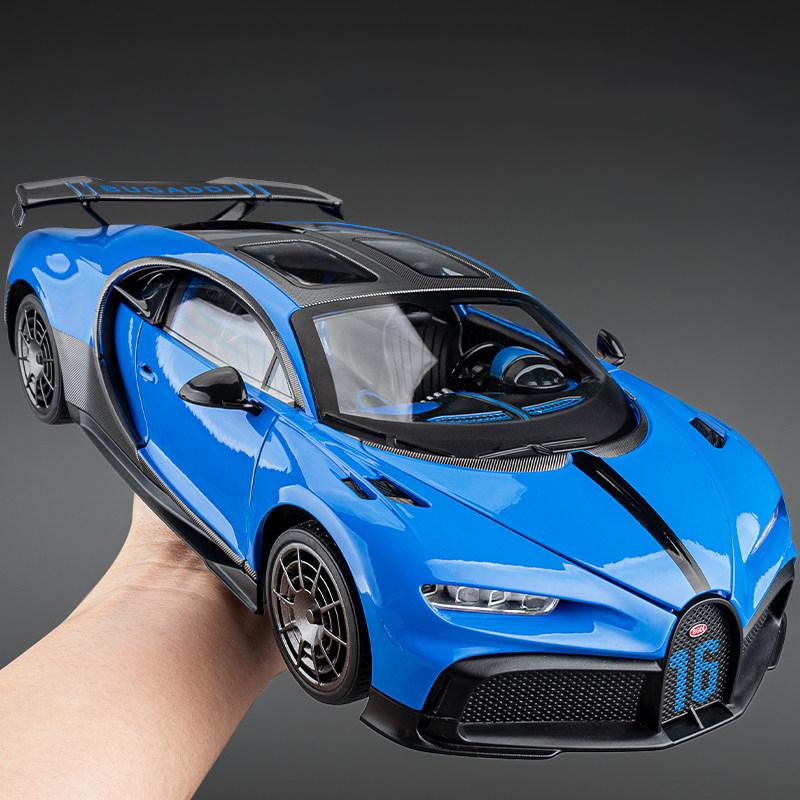 1/18 Bugatti Chiron Суперкар Сплав Модель Автомобиля Игрушка Литье под Давлением Металлическое Литье Звук и Свет Автомобильные Игрушки для Детей Транспортное Средство