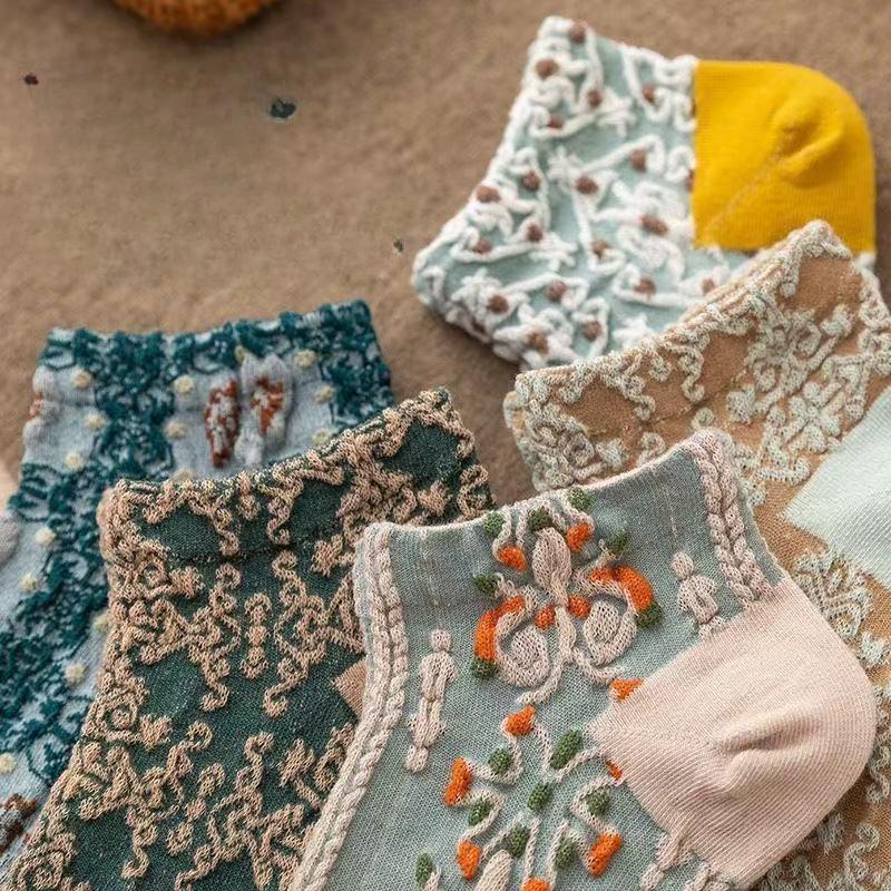 5 Pairs of Retro Guochao Short Socks Women's Low-top Boat Socks Embroidered Literary Court Socks Ethnic Wind Resistance Socks Women Socks