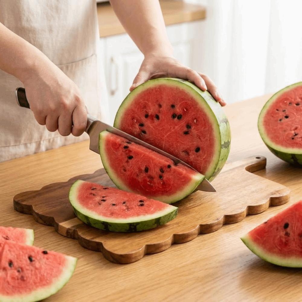 Intricate Handle Wood Cutting Board Scalloped Edge Bread Board Chopping Board  Cutting Meat