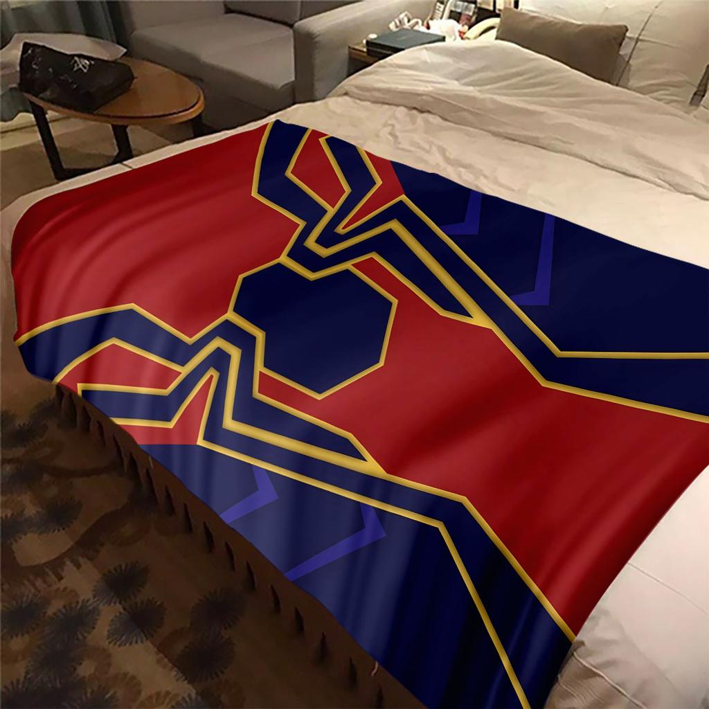 Spider-Man Patterned Comfortable Blanket. Super Soft Fleece, Soft, Comfortable, and Lightweight.Suitable as a Gift