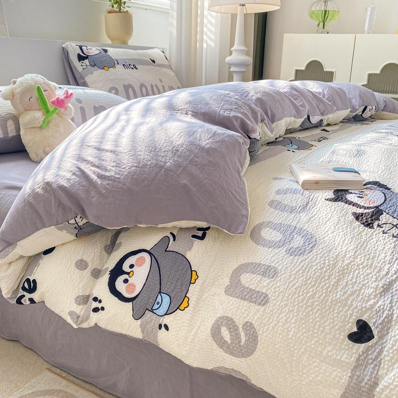 Постельное белье из ситца, комплект из четырех предметов: простыня, пододеяльник, наволочки