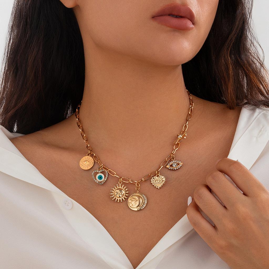 Ожерелье Fashion Sense Sun Set Zircon с женским геометрическим узором из сплава Love Tassel Clavicle Chain