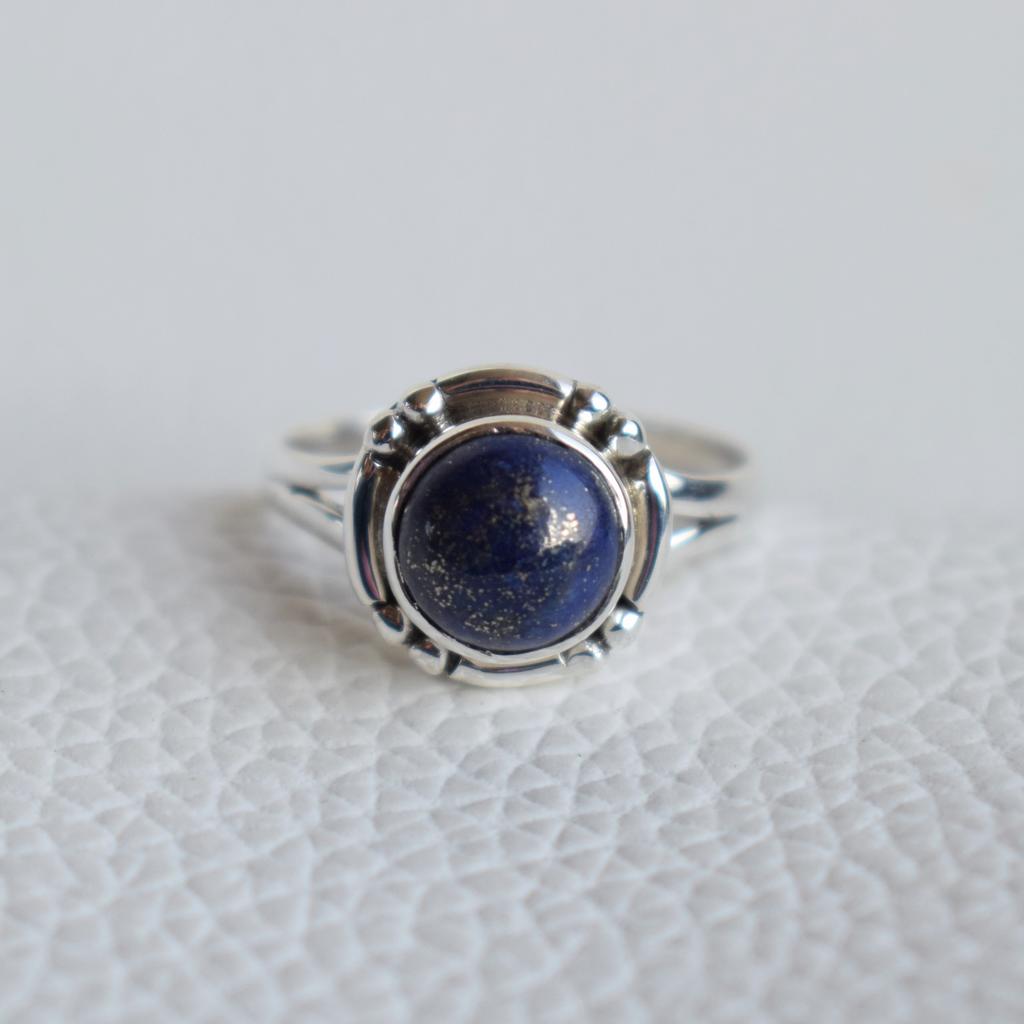 Natural Lapis Ring, Round Lapis Lazuli Designer Ring, Handmade 925 Sterling Silver Ring, Gift for Sister, Taurus Birthstone Ring