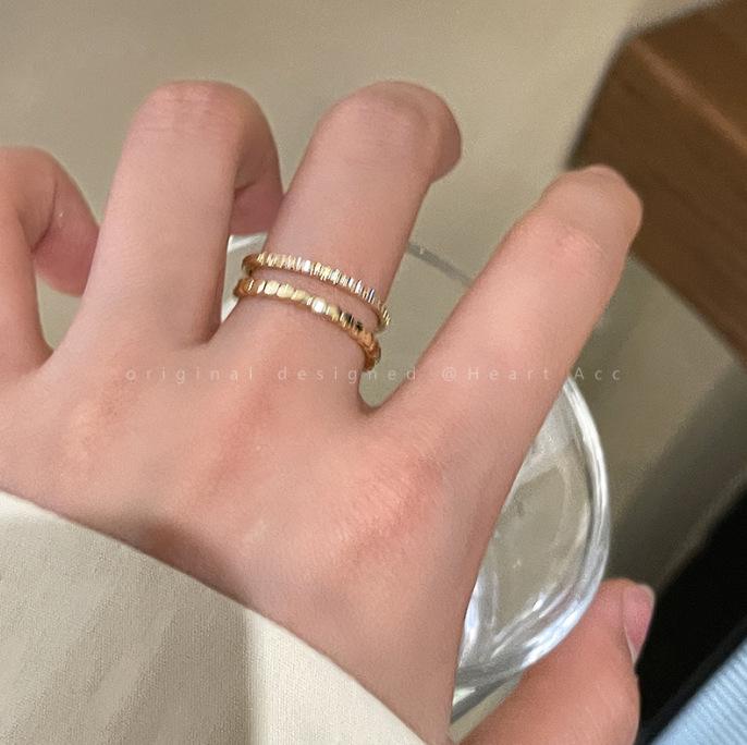 Korean-Style Open Pearl Ring: Retro, Light Luxury Design