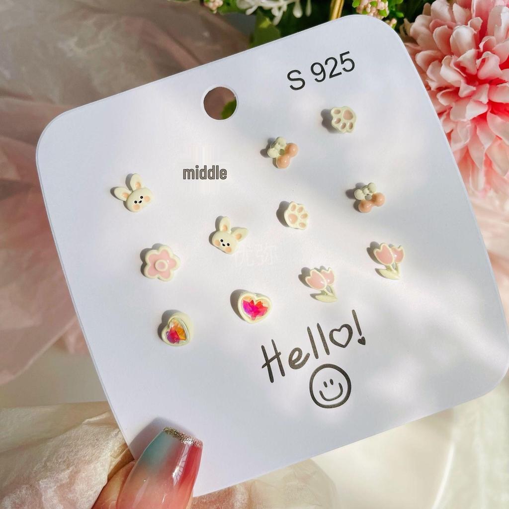 Spring/Summer Heart Flower Stud Earrings: Small, Sweet, High-End Design with Silver Needle for Women