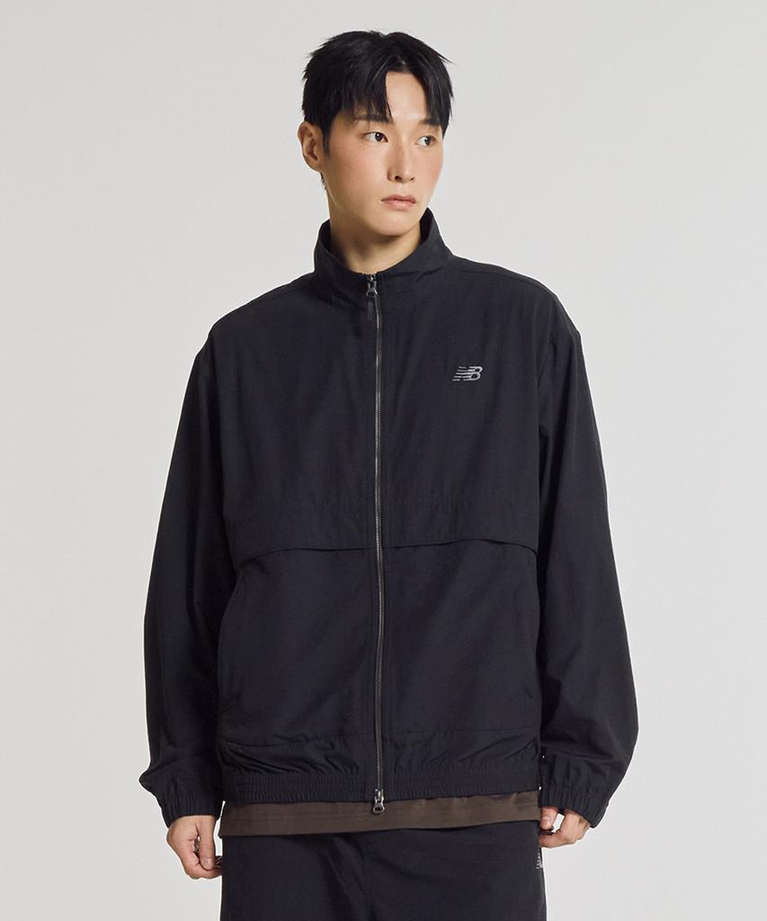 New Balance Nbnag31803 / Унисекс Базовая Теплая Куртка-Разминка с Воротником-Стойкой (черный)